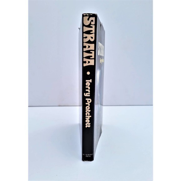 Vintage Strata, by Teri Pratchett, Science Fiction Young Adult 81 Hardcover Book - Picture 3 of 11